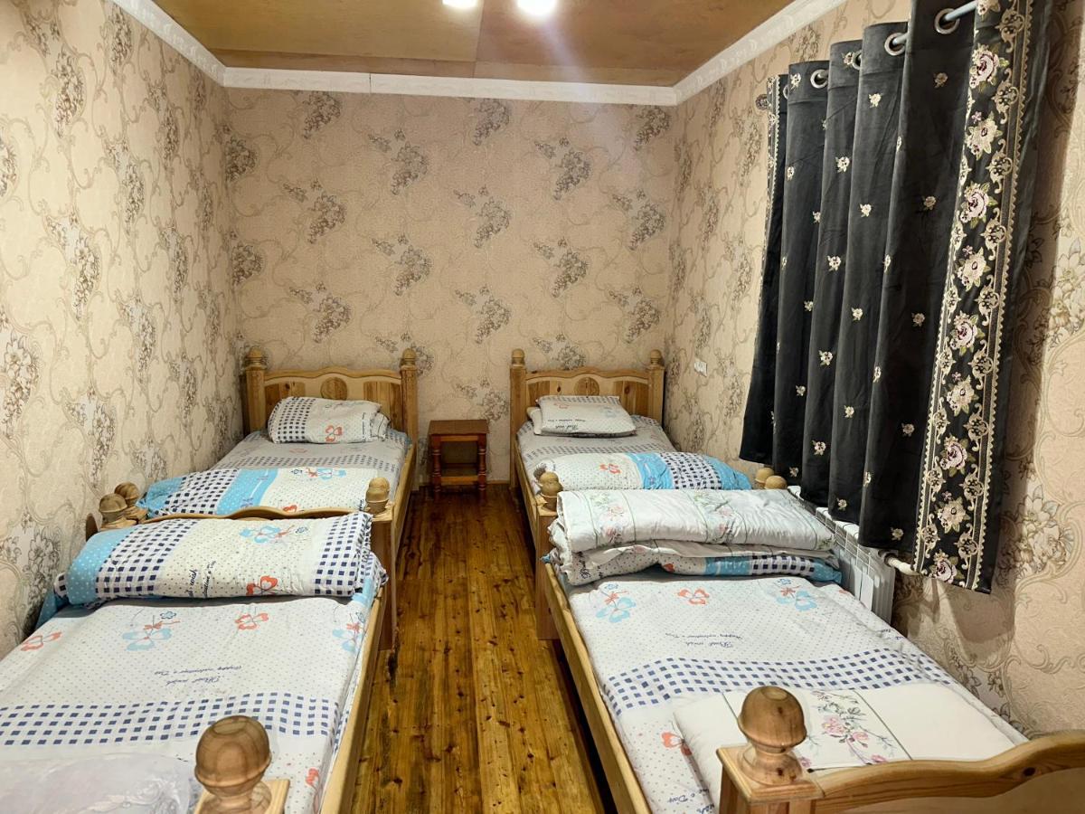 Hayat Guesthouse Nuratau Mountains Yukary-Ukhum Esterno foto
