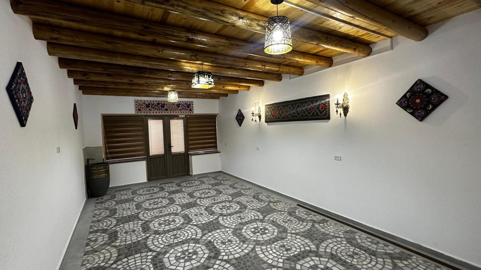 Hayat Guesthouse Nuratau Mountains Yukary-Ukhum Esterno foto